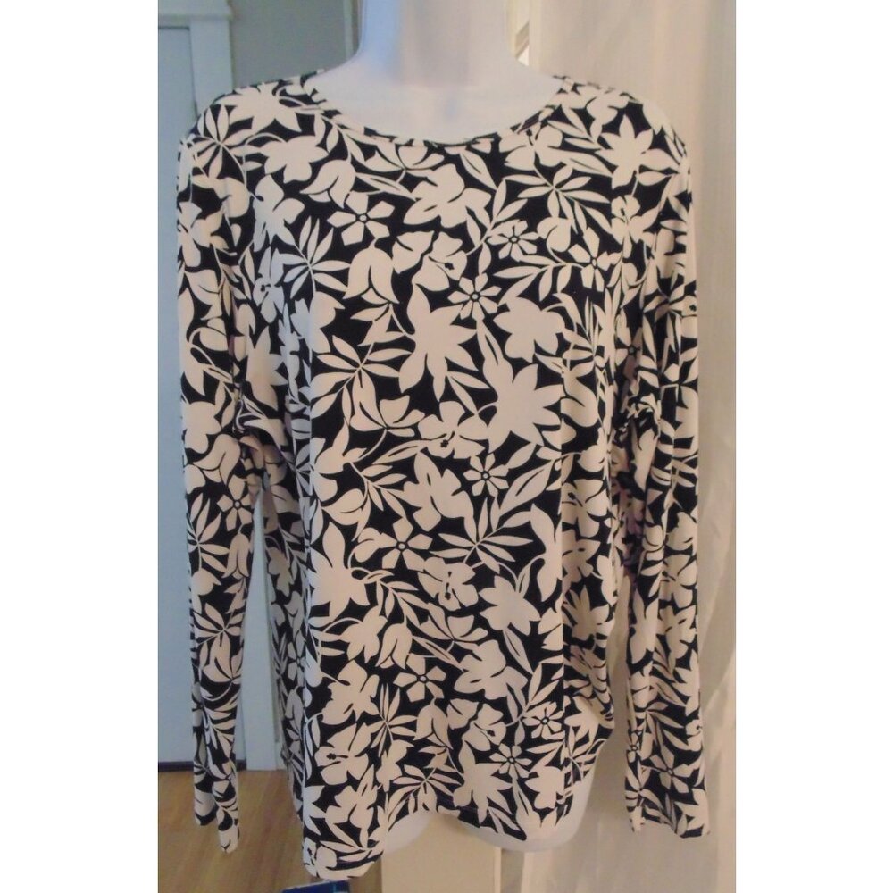 Lands End Shirt Womens L (14-16) Floral Nylon Spandex Long-Sleeve Black & White